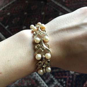 Vintage heart bracelet
